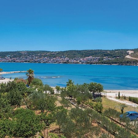 3 Bedroom Gorgeous Apartment In Trogir Exteriör bild