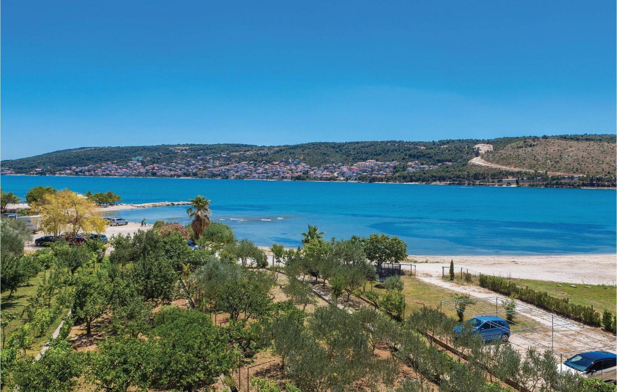 3 Bedroom Gorgeous Apartment In Trogir Exteriör bild