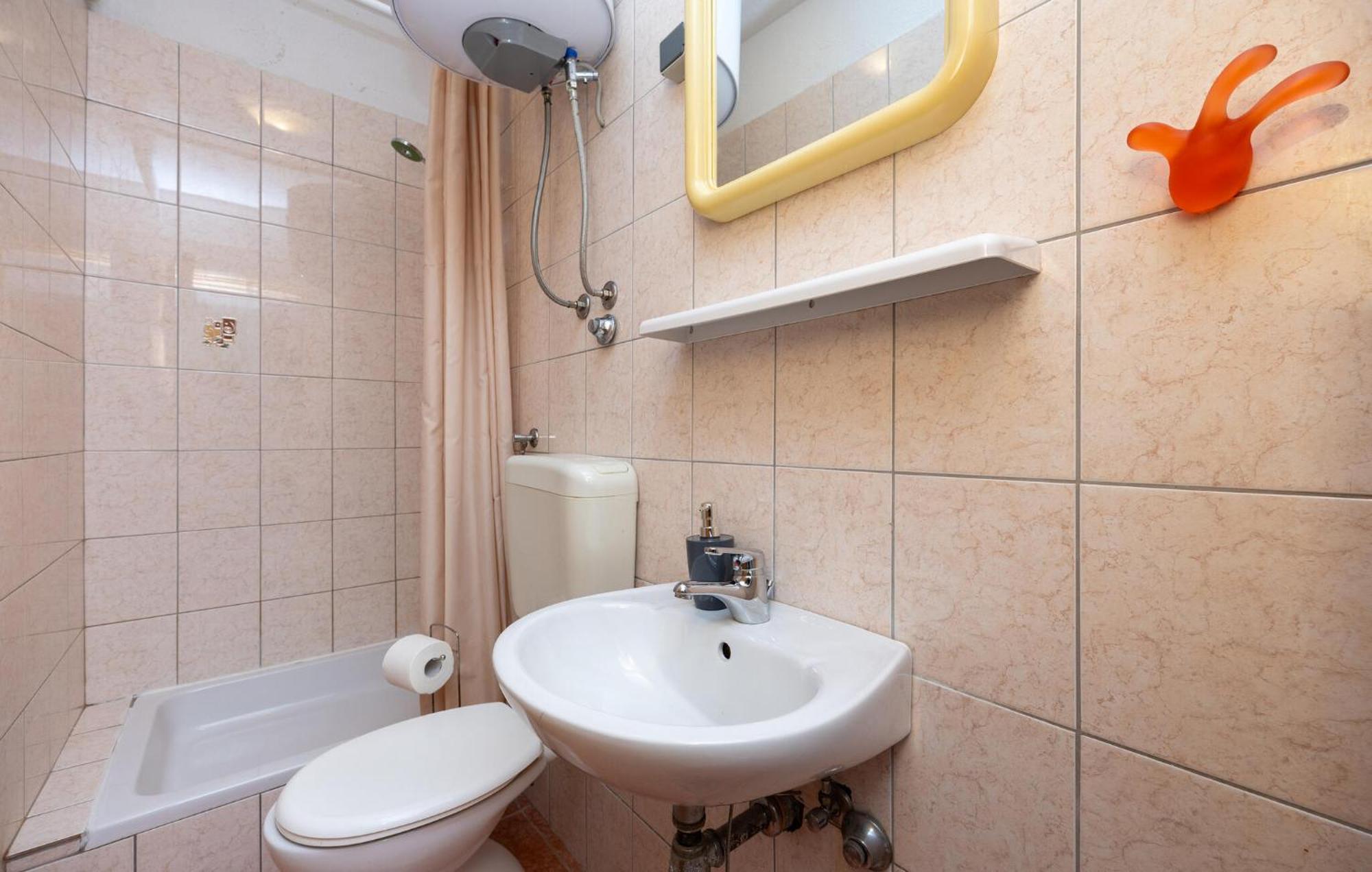 3 Bedroom Gorgeous Apartment In Trogir Exteriör bild
