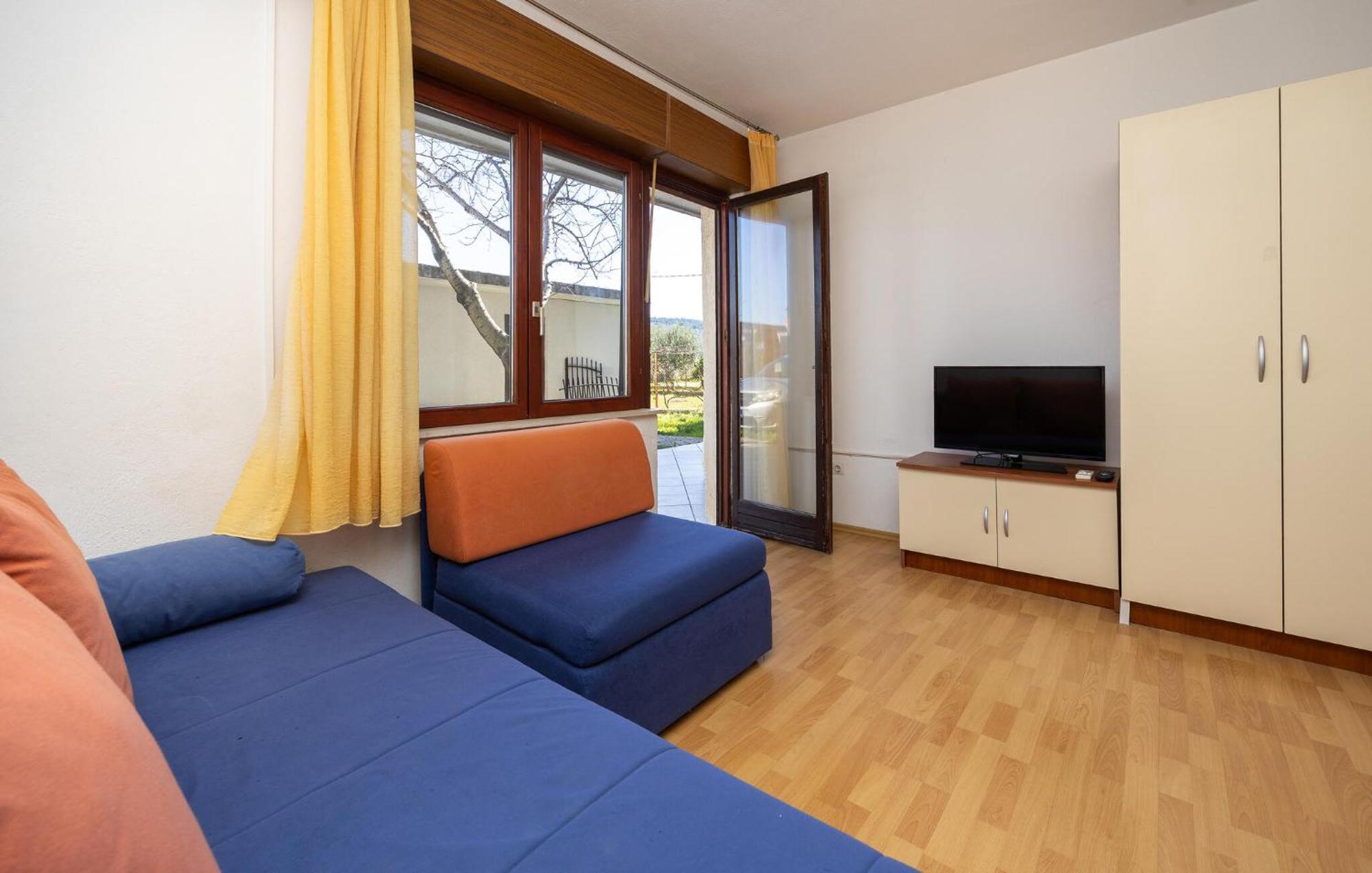 3 Bedroom Gorgeous Apartment In Trogir Exteriör bild